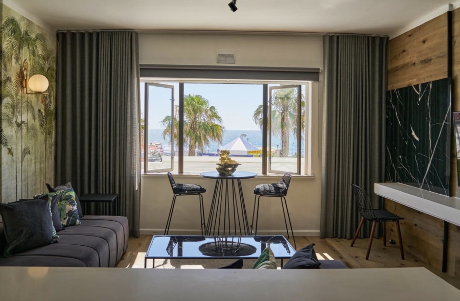 To Let 1 Bedroom Property for Rent in Sea Point Western Cape